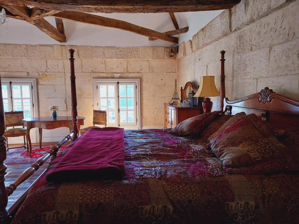 Chateau Des Senechaux, Apartment Bourdeilles