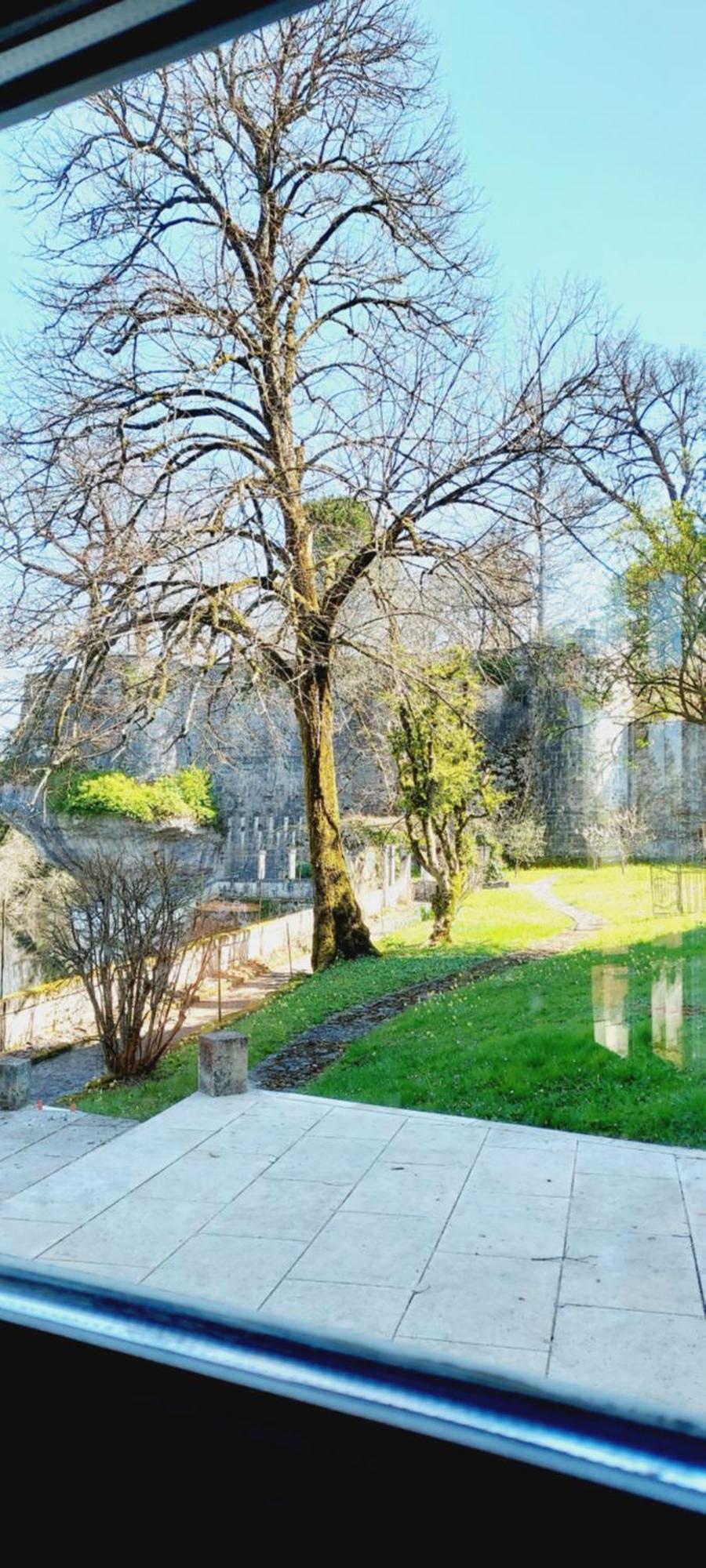 Chateau Des Senechaux, Bourdeilles